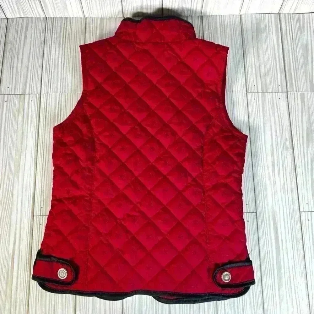 Eddie Bauer Kids Size S Red/black down filled embroirdered snowflate zippers ves